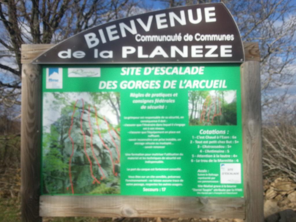 Chambres D'Hotes De L'Auberge L'Astrassadou Rézentières Zewnętrze zdjęcie