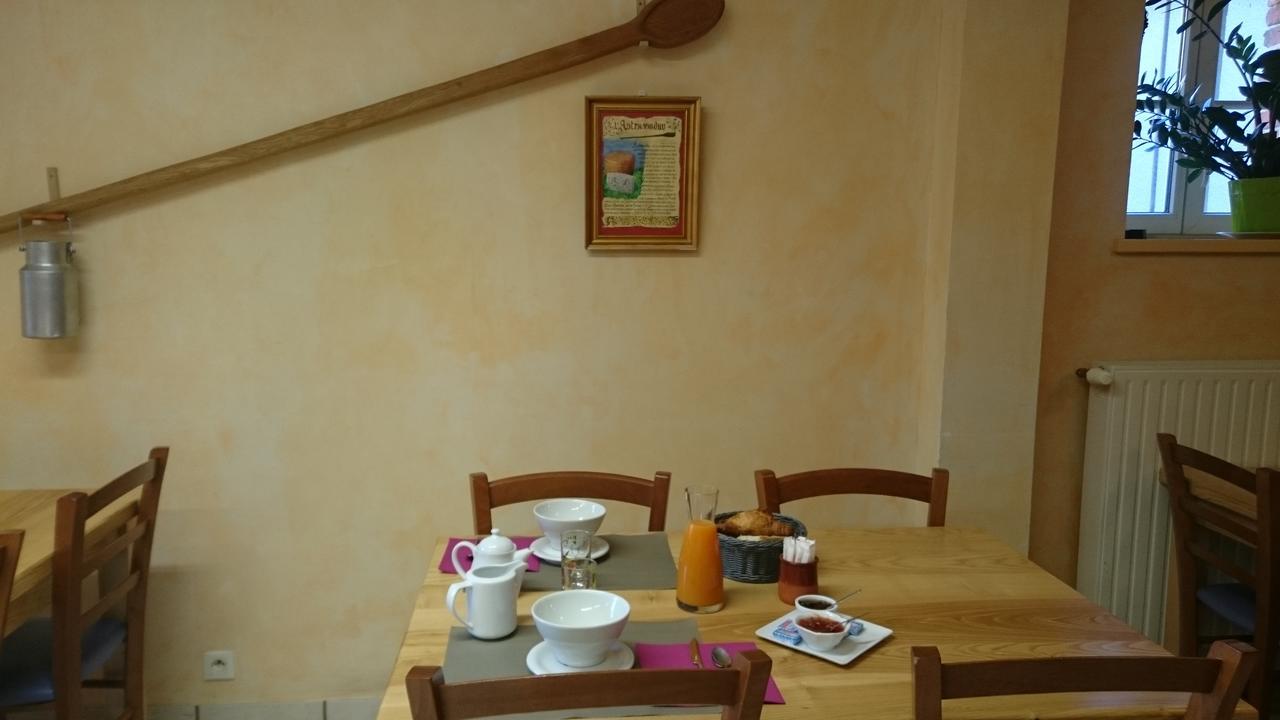 Chambres D'Hotes De L'Auberge L'Astrassadou Rézentières Zewnętrze zdjęcie